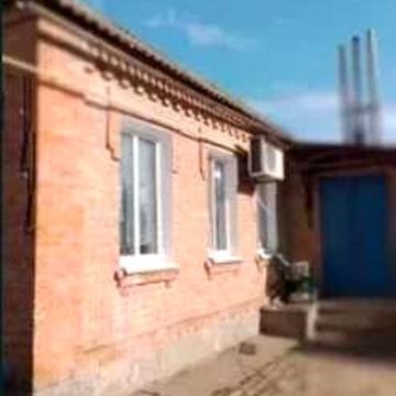 дом кирпичный в Кушугуме