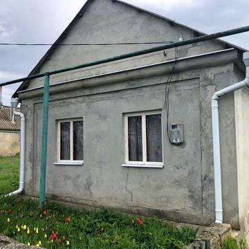 Продаж будинку