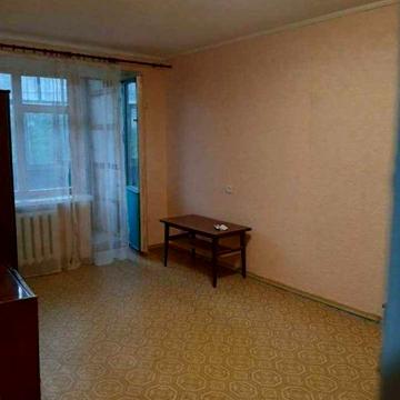 Срочно продам 1 кімнатну квартиру,м.Херсон,3/5,