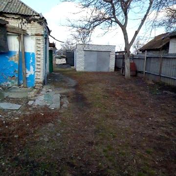 Продам дом центр Павлоград