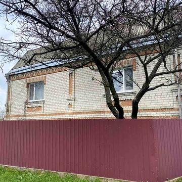 Продам будинок 350м2 з 30сотками землі