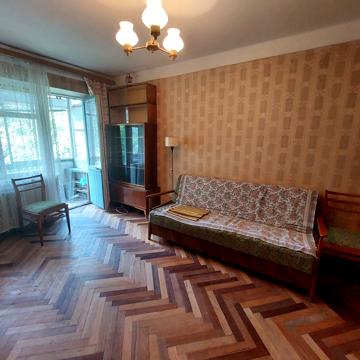 Соломʼянська вул., 31