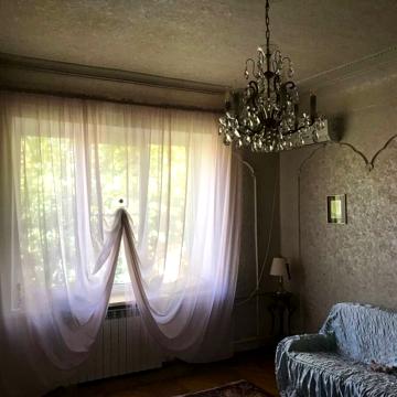 Бориса Чичибабіна вул., 2