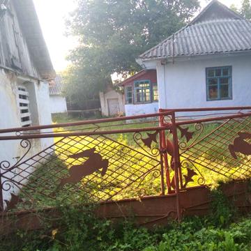 Продам або обміняю будинок в селі Моївка