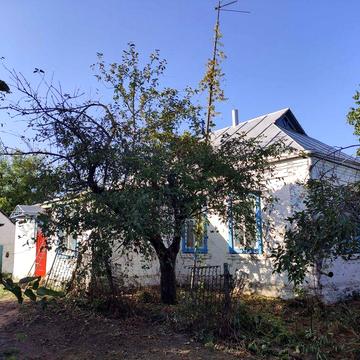 Продаж житлового будинку садибного типу