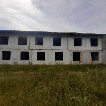 Продам будинок під квартири