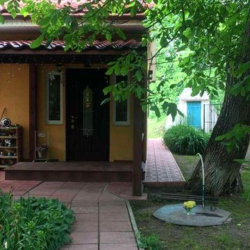 ТЕРМІНОВО ! Купуй та живи (тихе місце для  проживання, бізнесу).