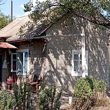 Продам в с. Усатово  1 эт дом 27т.у.е