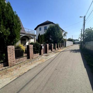 Продаж капітального будинку в центрі міста Бориспіль