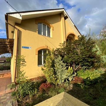 Продам Чудовий будинок