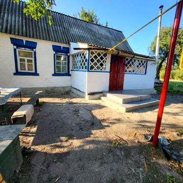 Продажа дома.  25 соток. Земли.
