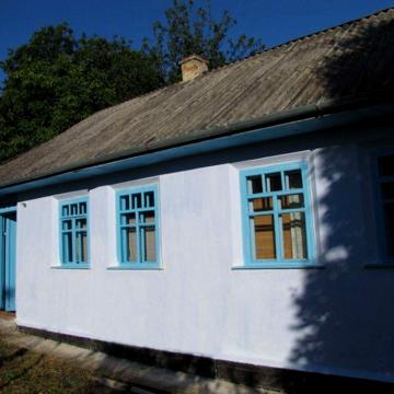 Продаж будинку під житло або дачу