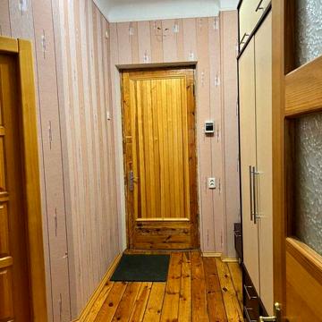 Продам квартиру. Запорожье. Бульвар Шевченко. 2 ком.