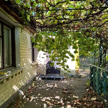 Продається окремий будинок (на два входи)