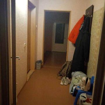 Продається 3 кімнатна квартира 5-Зарічний.