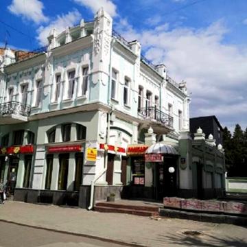 Лесі Українки вул., 32