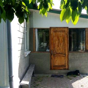 Продаж власного будинку
