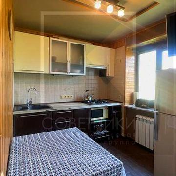 Продам 1 к.кв. Ул.Тобольская, 52 (кинотеатр Довженко)