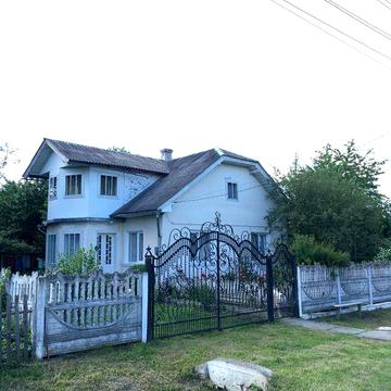 Будинок в селі