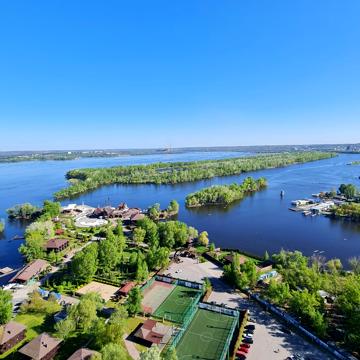 Перемоги вул., 7