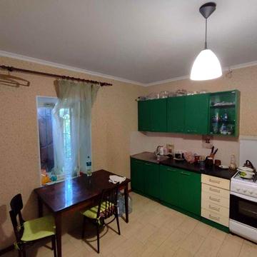 Продаю 1 комнатную квартиру Центр  68 Десантников ФАСАД