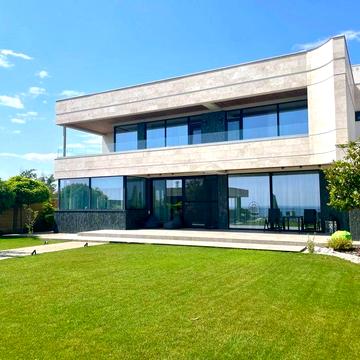 Продам дом с видом на море в Одессе