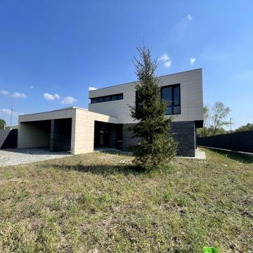 Продам дом с выходом на Днепр. Рядом осокорки 250000