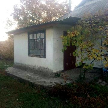 Продам будинок біля річки Пд. Буг