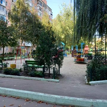 Продам 3х квартиру Жадова.
