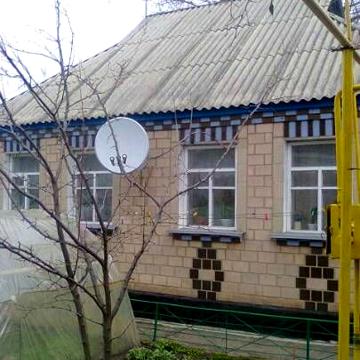 Продаю дом в городе Корсунь- Шевченковський (ул.Черняховського 49)