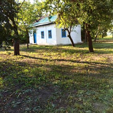 Продається будинок на центральній вулиці
