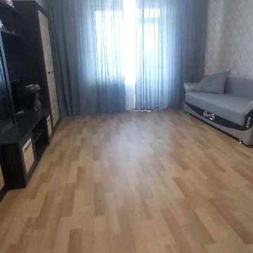 Продам простору квартиру в новому будинку