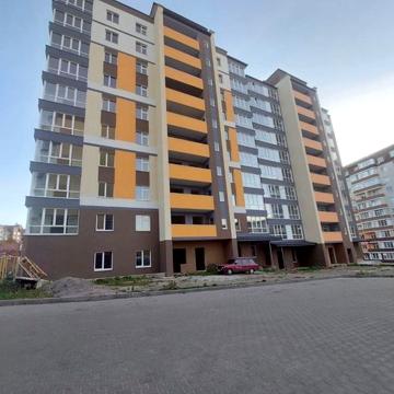 Продається двокумнатна квартира на Озерній. ЖК Срібні озера
