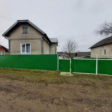 Продам дачний будинок