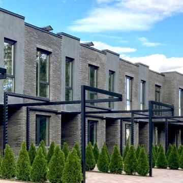 Таунхаус Eastville 129,2 кв.м з власним двориком та паркомісцем