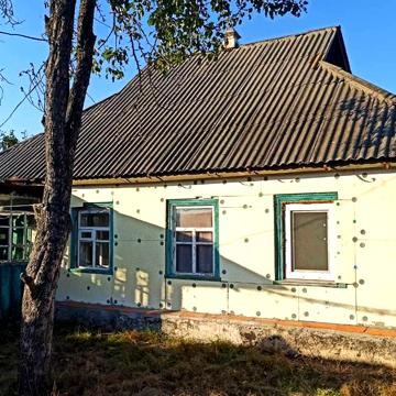 Продам невеликий будинок