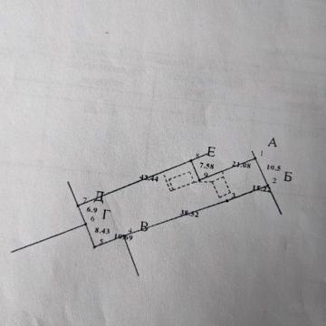 Продам 1/2 будинку та земельну ділянку 0,913 га