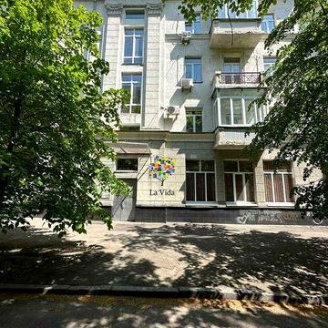 Центр Сталінка під офіс , Липська  вул. 12/5, 54 кв. м