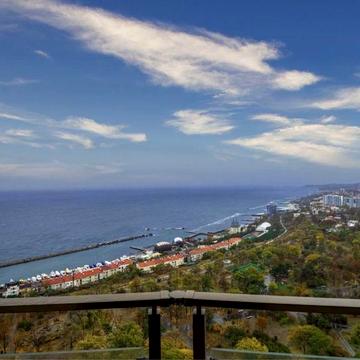 Шикарная видовая 3к студия на Каманина