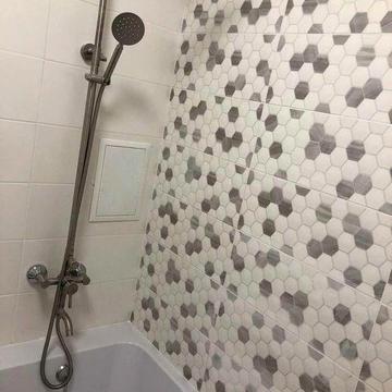 Гарна 2к Озерна Авіла