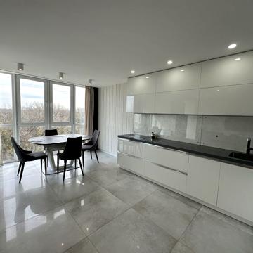 NEWStreet! Продам Розкішну 2 кімн.кв по вул Шевченка
