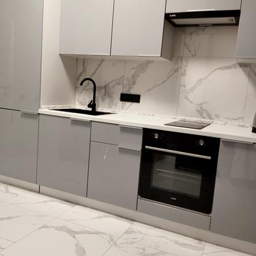 Владислава Бувалкіна вул. (Бочарова Генерала), 60