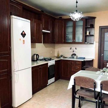 Продам 1к на Виставці в обжитій новобудові!