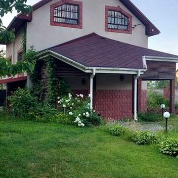 Лютіж,  цегляний будинок-дача 160 кв.м з газом. Шикарне місце!