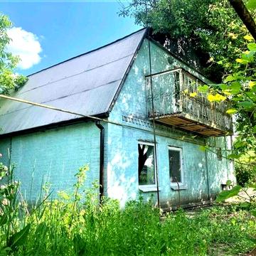2 поверховий цегляний будинок у с.Коломацьке, 20 км від Полтави