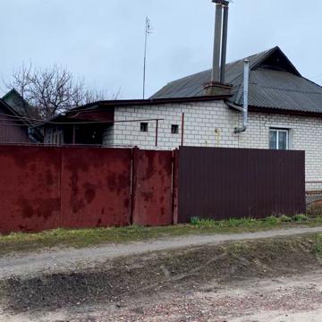 Частный Дом (половина) с гаражом
