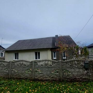 Продам гарний будинок