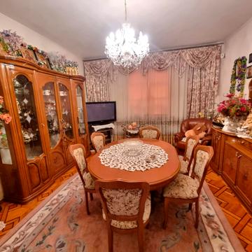 Васильківська вул., 7/7