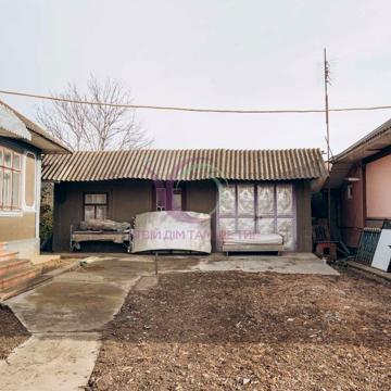 2-к. будинок в новобудові з комунікаціями в м.Новоселиця