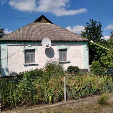 Продається одноповерховий цегляний будинок
